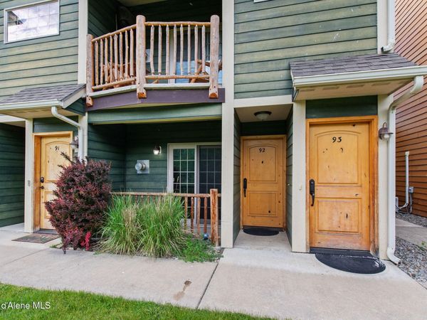 92 Lookout Peak DR , Pinehurst, ID 83850