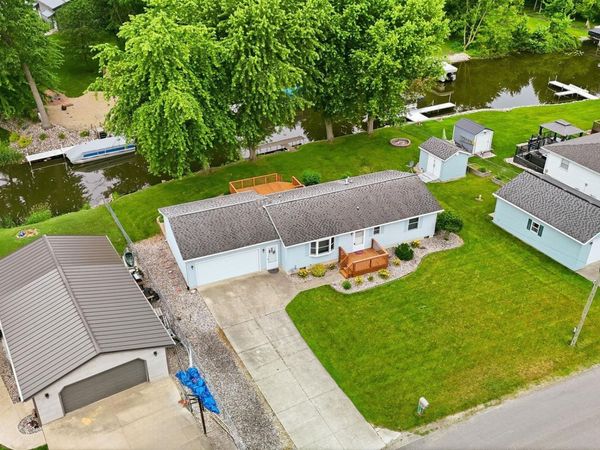 7780 S 140 E, Wolcottville, IN 46795