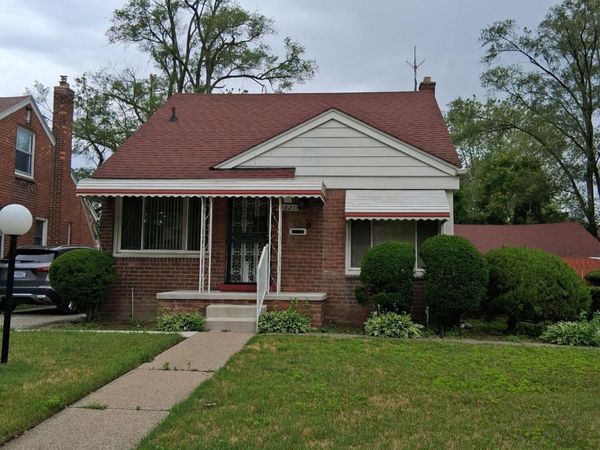 18211 Stansbury Avenue, Detroit, MI 48235