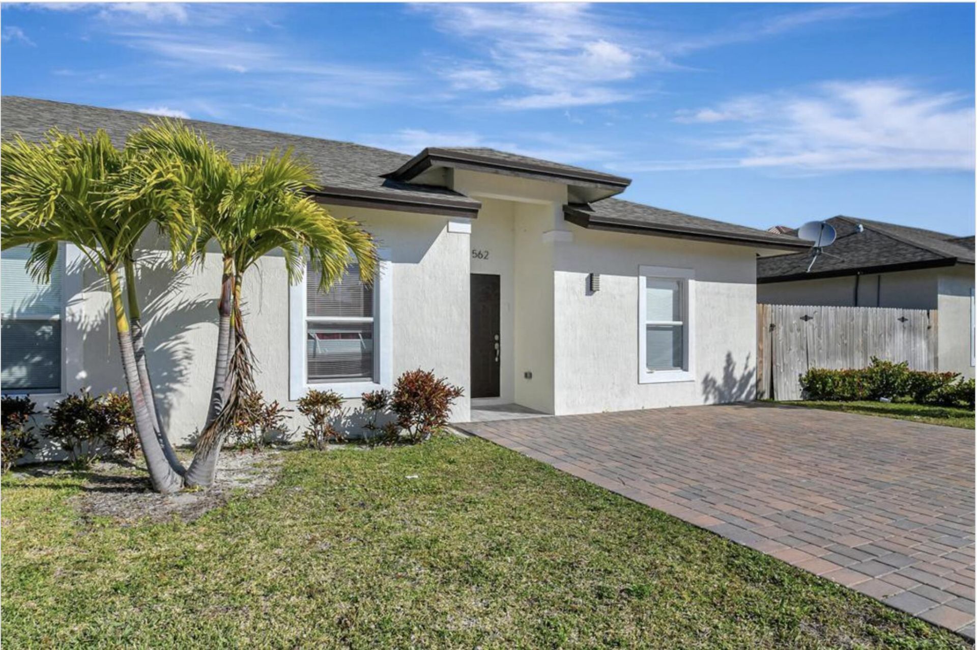 1562 W 26th Court, Riviera Beach, FL 33404 Photo
