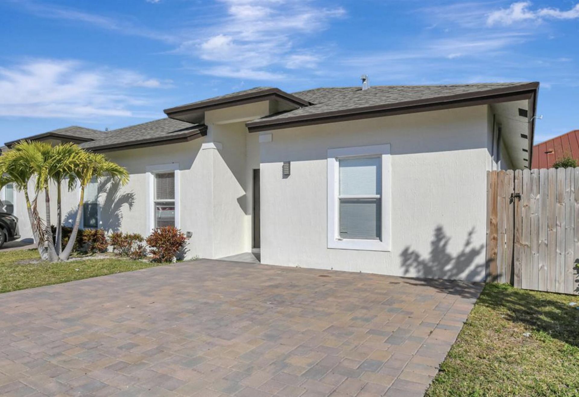 1562 W 26th Court, Riviera Beach, FL 33404 Photo