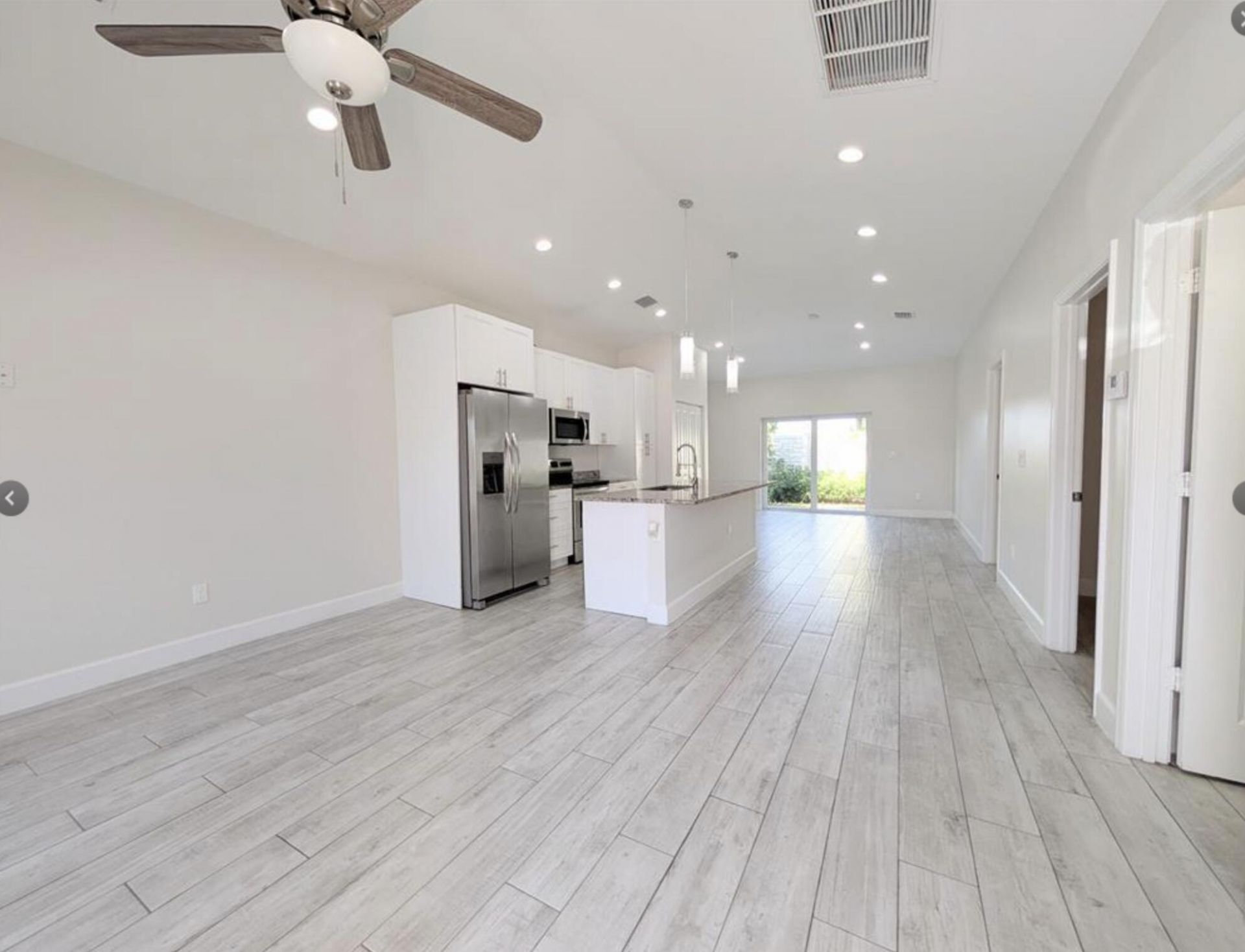 1562 W 26th Court, Riviera Beach, FL 33404 Photo