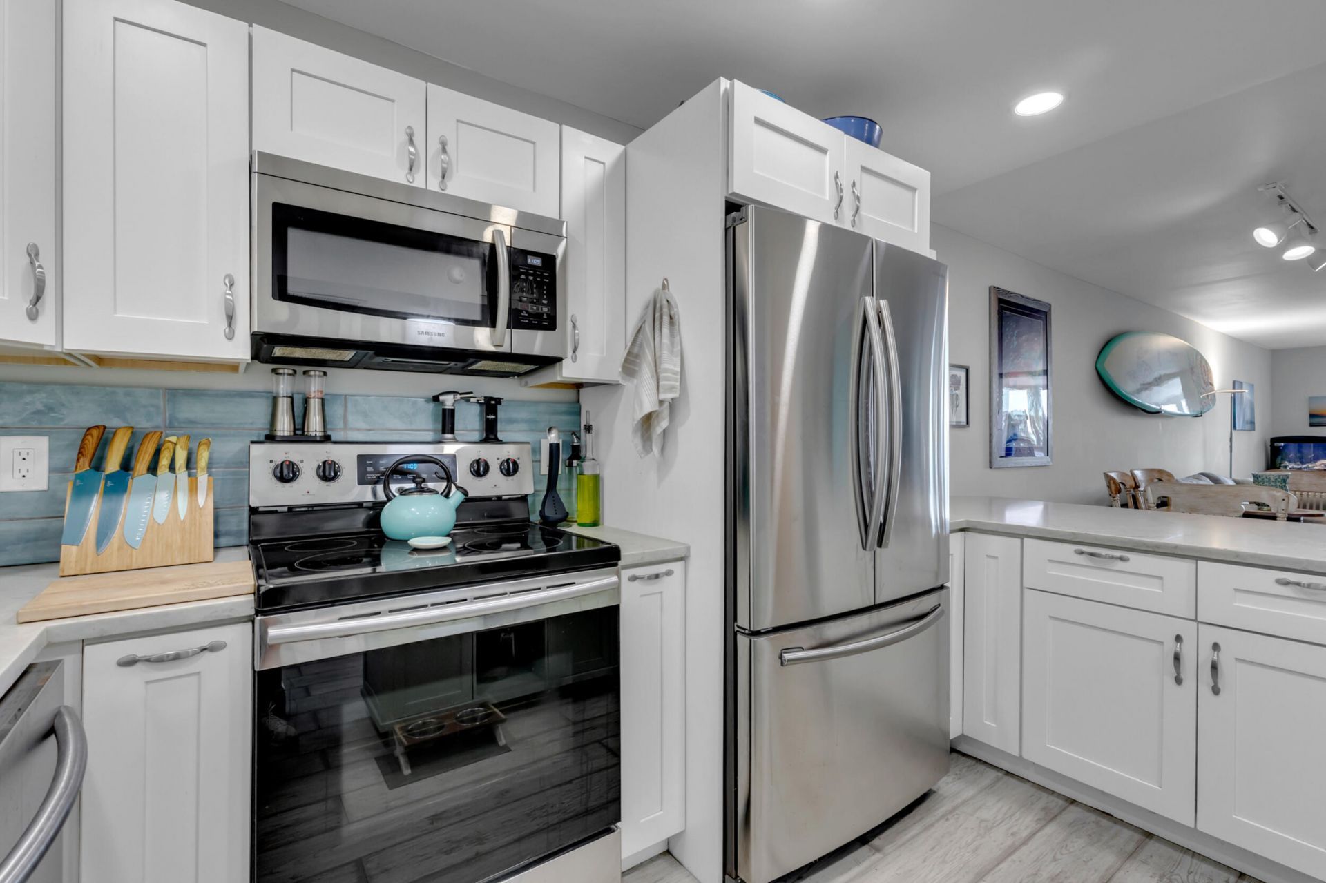 3100 NE 49th Street, Unit 503, Fort Lauderdale, FL 33308 Photo