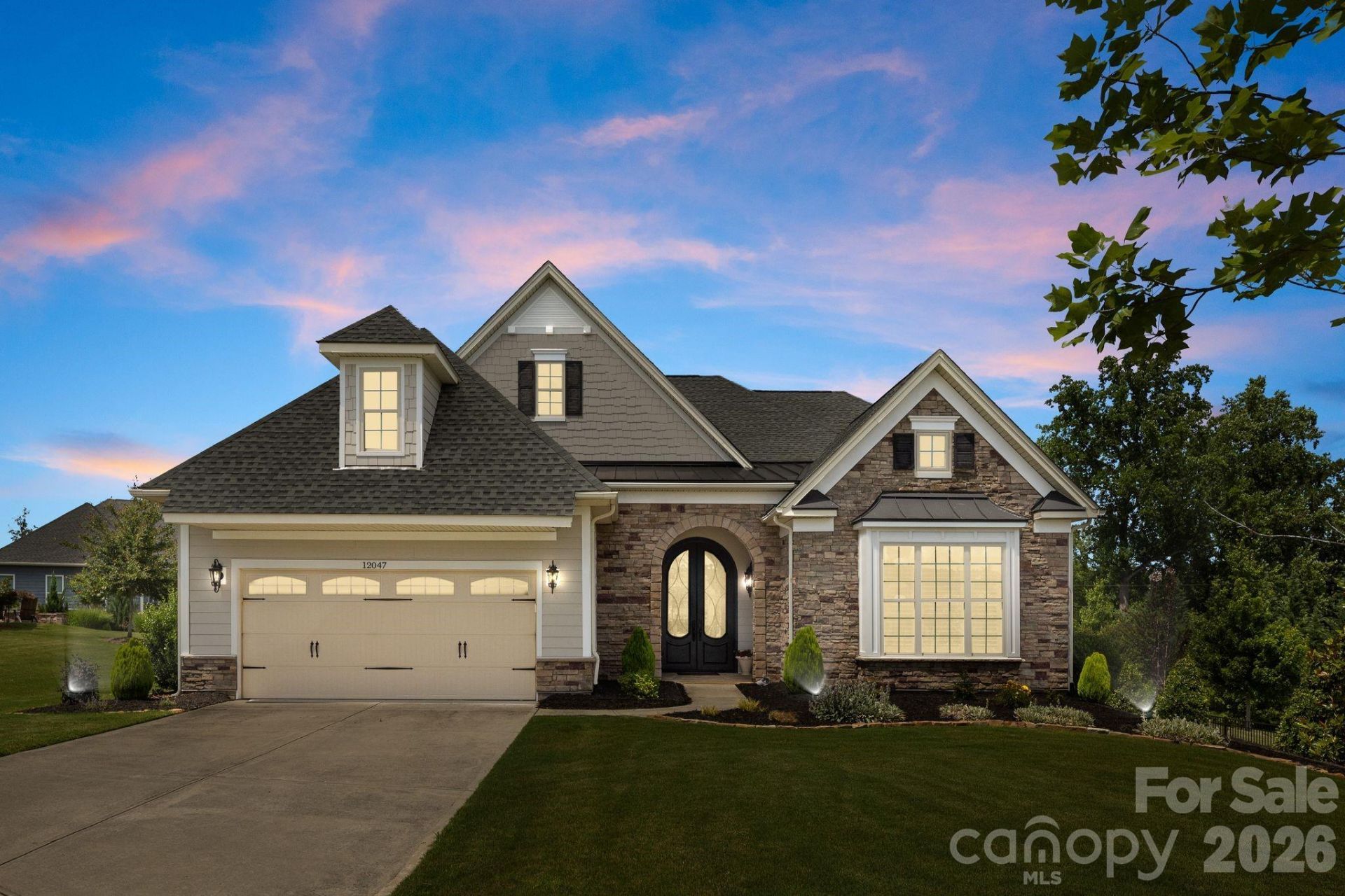 12047 Cove Court, Charlotte, NC 28278 Main Photo