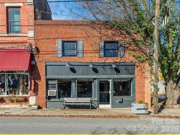 204 Sutton Avenue , Black Mountain, NC 28711