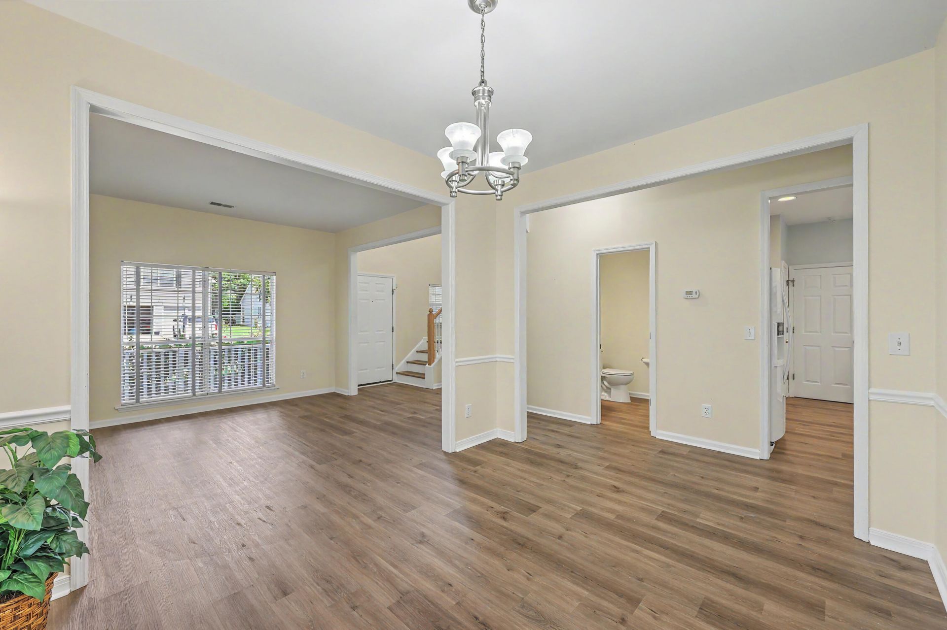 489 Antebellum Lane Photo 16