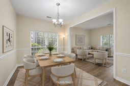 489 Antebellum Lane photo 4