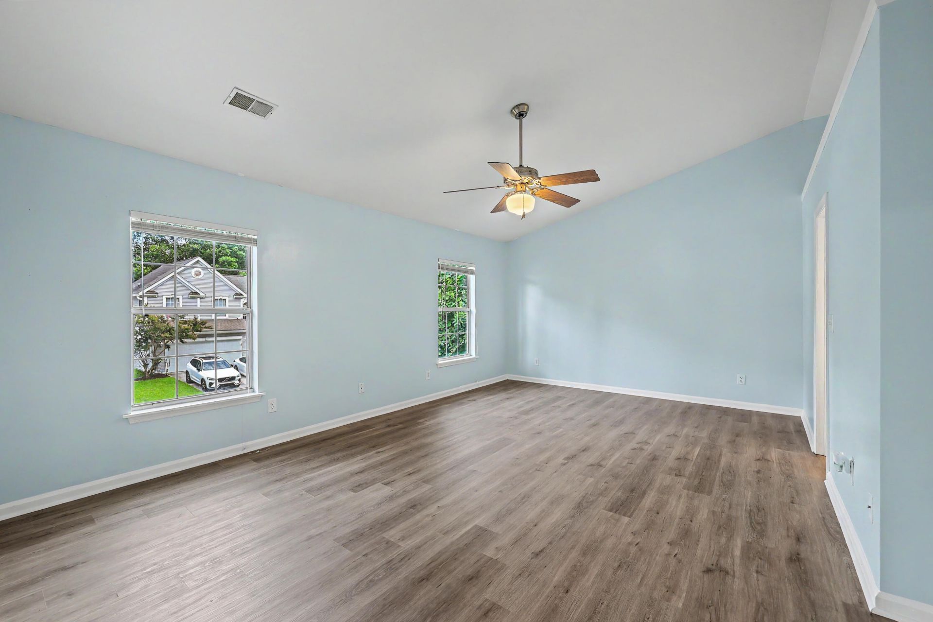 489 Antebellum Lane Photo 36