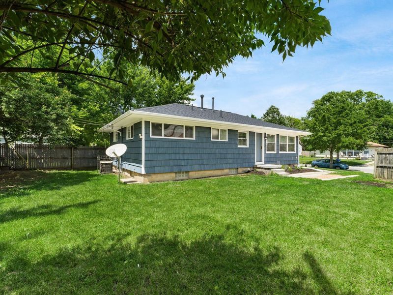 1407 Simpson Drive , Columbus, OH 43227 Photo 31