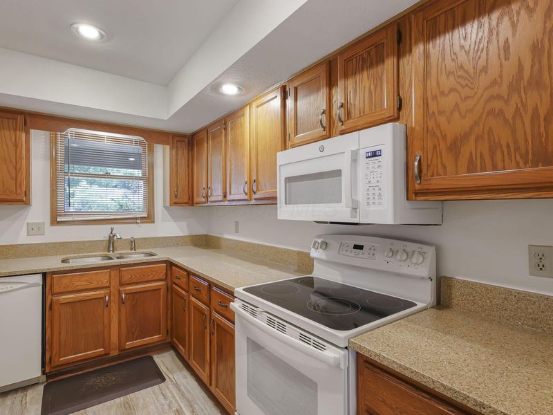 1261 Spring Brook Court , Unit 2, Westerville, OH 43081 Photo 17