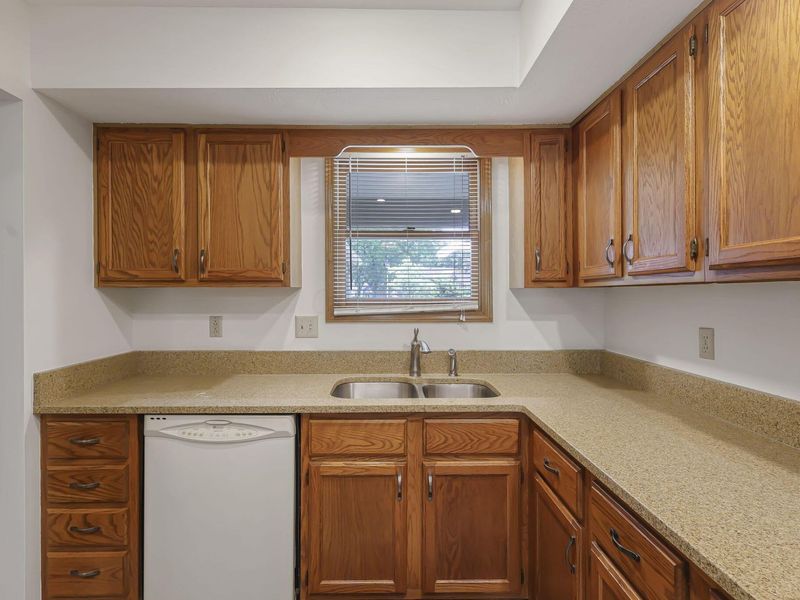 1261 Spring Brook Court , Unit 2, Westerville, OH 43081 Photo 20