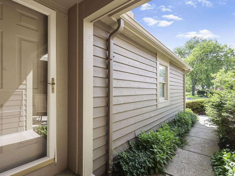 1261 Spring Brook Court , Unit 2, Westerville, OH 43081 Photo 5