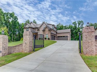 3205 Camp Branch Road, Buford, GA 30519