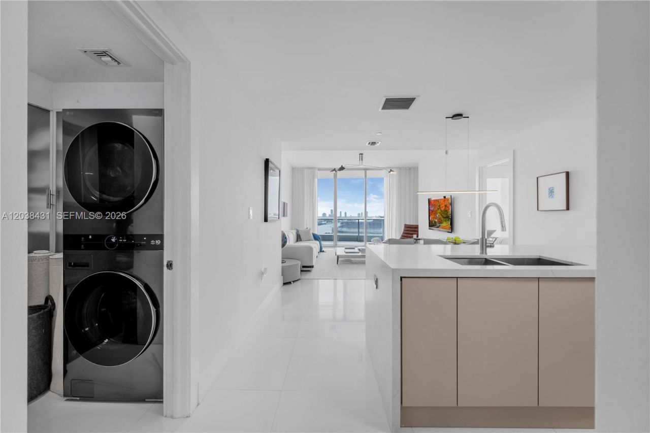 900 Biscayne Blvd, Unit 2302, Miami, FL 33132 Photo
