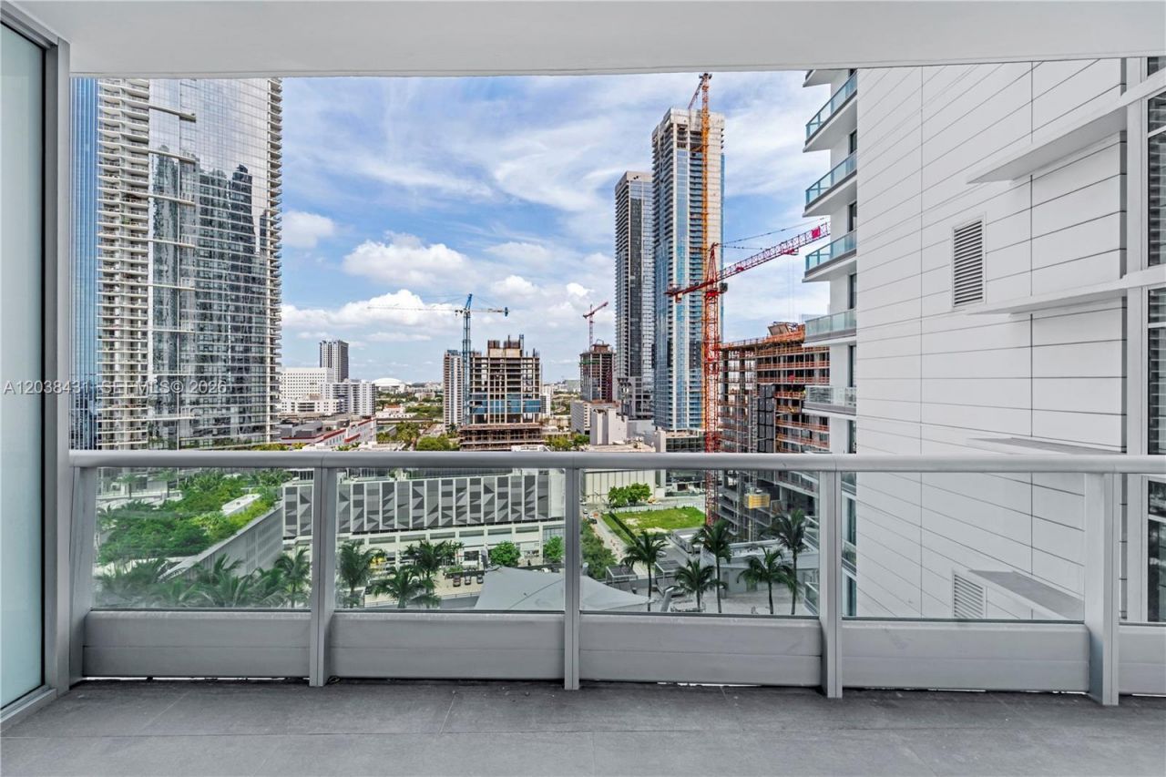 900 Biscayne Blvd, Unit 2302, Miami, FL 33132 Photo