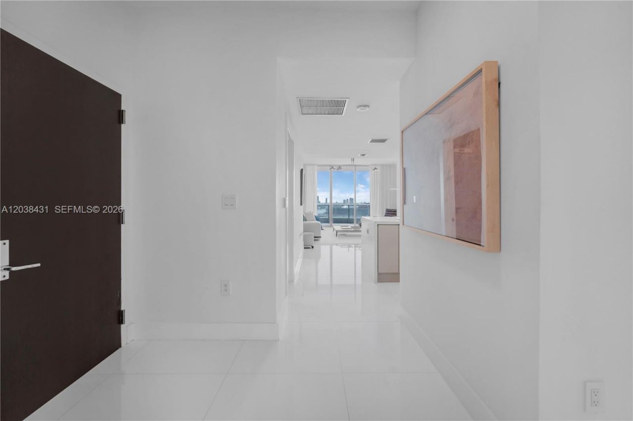 900 Biscayne Blvd, Unit 2302, Miami, FL 33132 Photo