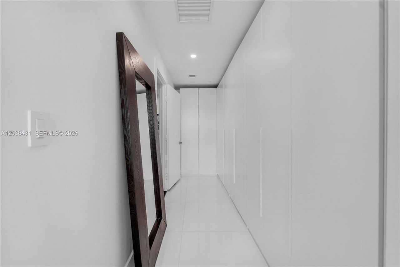 900 Biscayne Blvd, Unit 2302, Miami, FL 33132 Photo