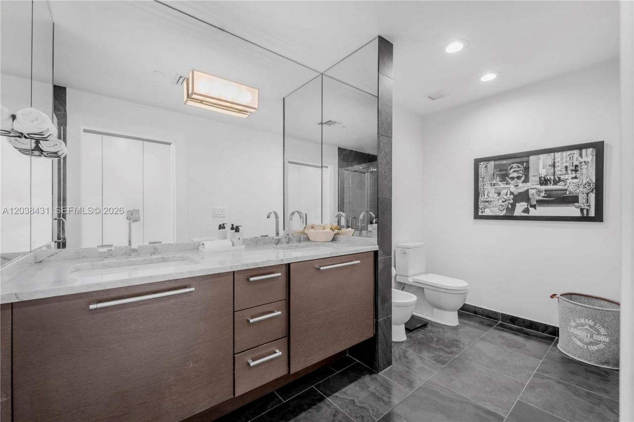 900 Biscayne Blvd, Unit 2302, Miami, FL 33132 Photo