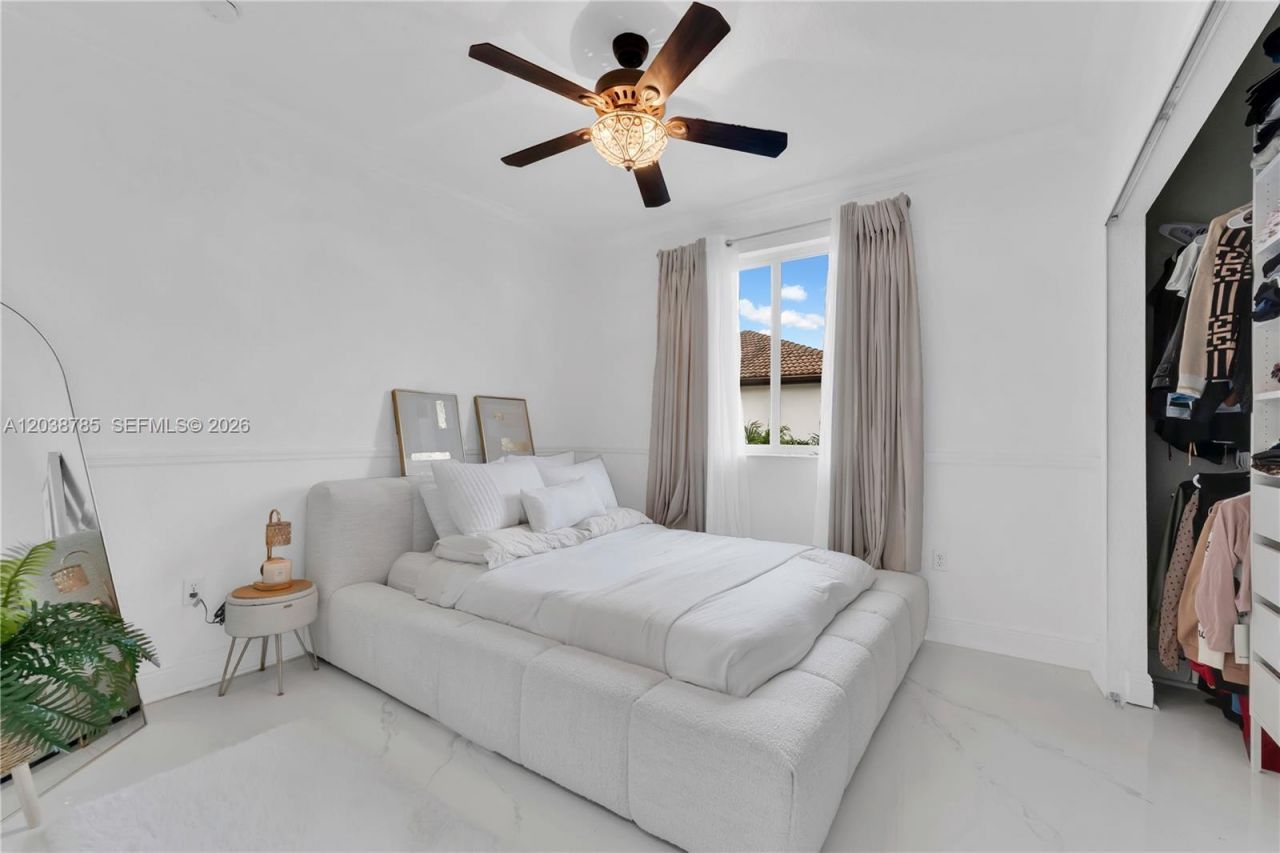 14452 SW 10th St , Miami, FL 33184 Photo