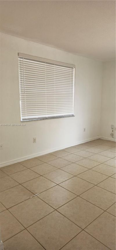 2410 SW 153rd Pass , Miami, FL 33185 Photo