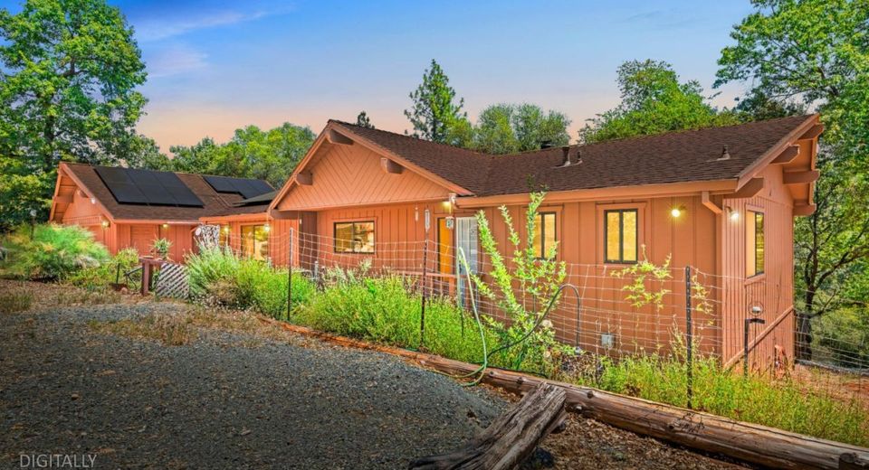 24769 Ridge Top Ct, Auburn, CA 95602 Photo