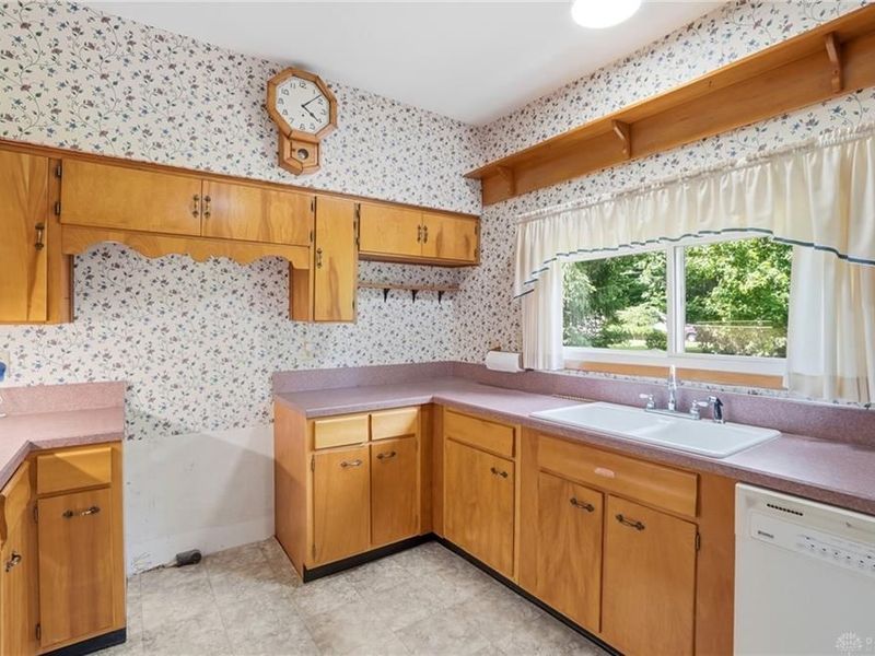 438 N Galloway Street, Xenia, OH 45385 Photo 33