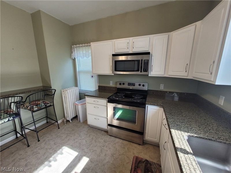 4222 Behrwald Avenue, Cleveland, OH 44109 Photo 6
