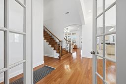 1019 Bluffview Dr.  photo 4