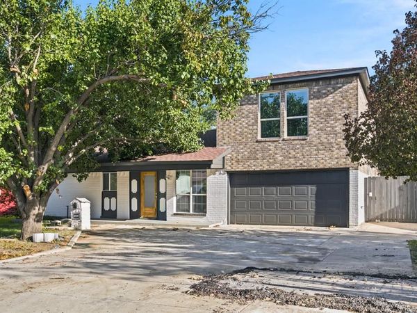 2016 Knollwood Lane, Carrollton, TX 75006