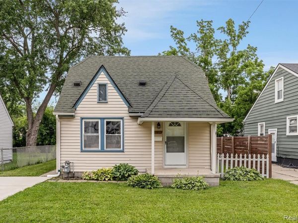 23337 Reynolds Avenue, Hazel Park, MI 48030