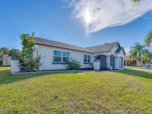 18091 EAU GALLIE CIRCLE , PORT CHARLOTTE, FL 33948
