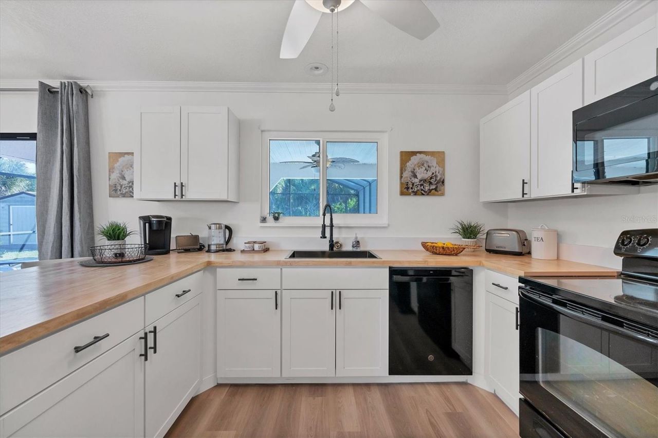 18091 Eau Gallie Circle, Port Charlotte, FL 33948 Photo