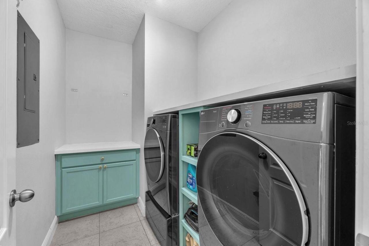 5310 Fishhawk Ridge Drive , Lithia, FL 33547 Photo