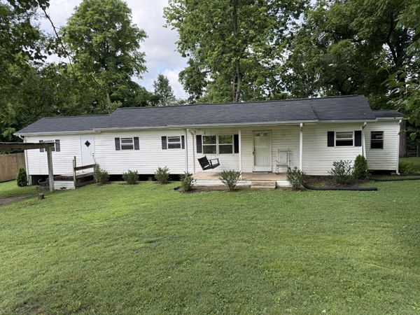 330 Rolling Acres Loop, Hartsville, TN 37074