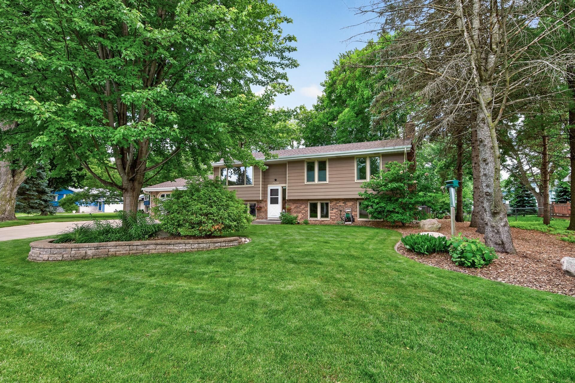 17351 Barberry Circle, Eden Prairie, MN 55346 Main Photo