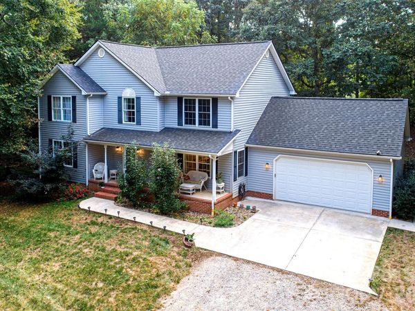 8327 Loma Linda Lane , Waxhaw, NC 28173