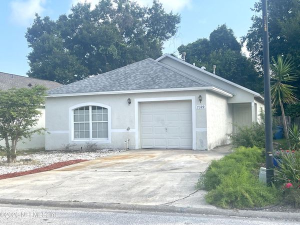7329 LAWN TENNIS Lane, Jacksonville, FL 32277