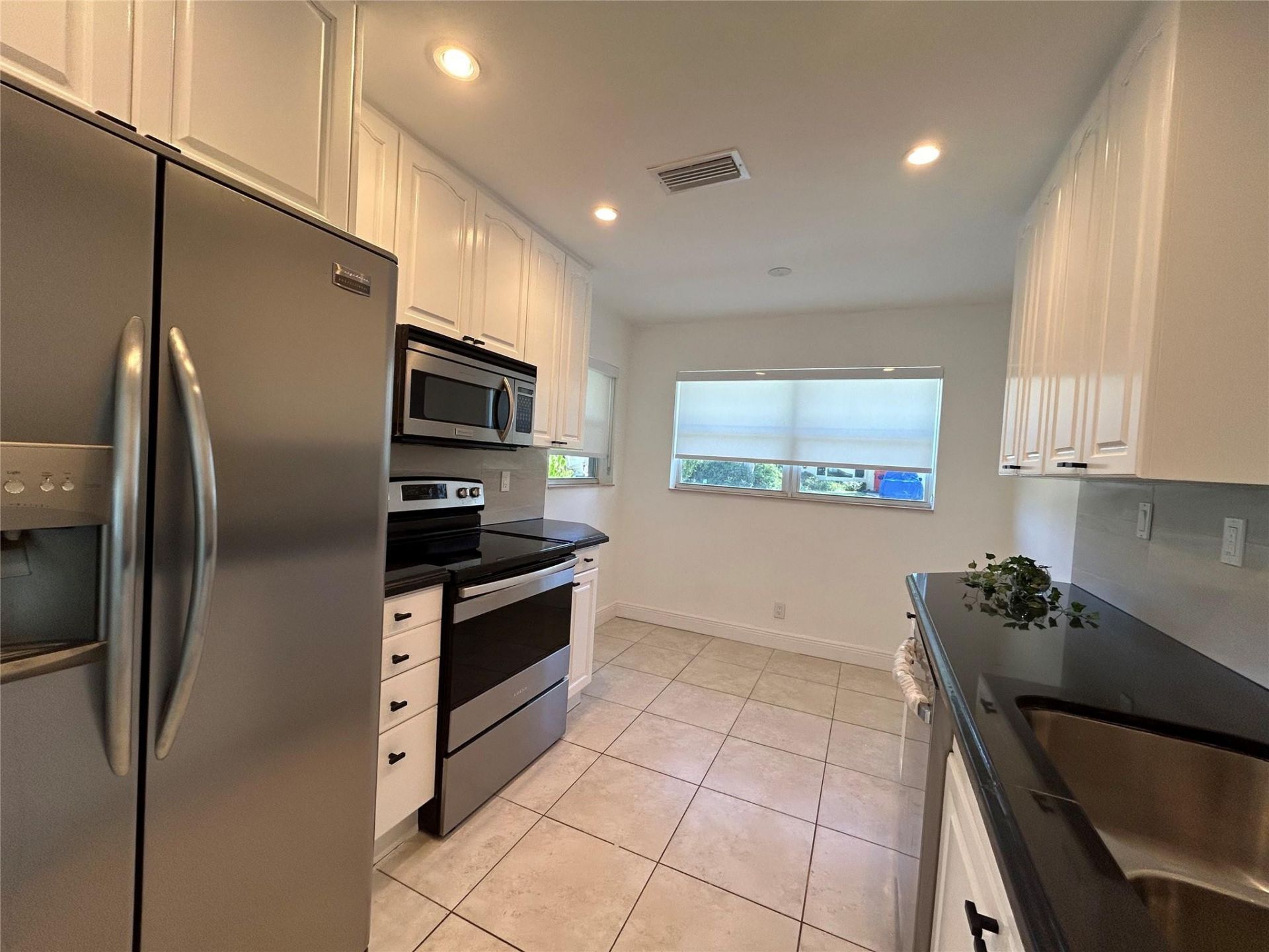 1597 SE 5th Street, Deerfield Beach, FL 33441 Photo