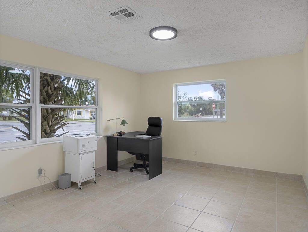 371 W 34th Street, Riviera Beach, FL 33404 Photo