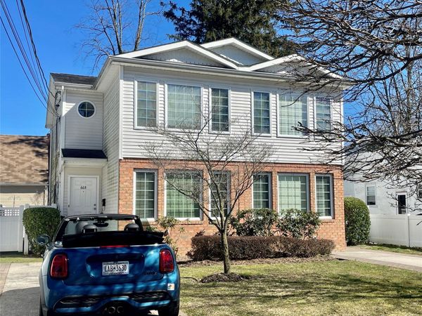 66 Sagamore Hill Drive , Unit B, Port Washington, NY 11050