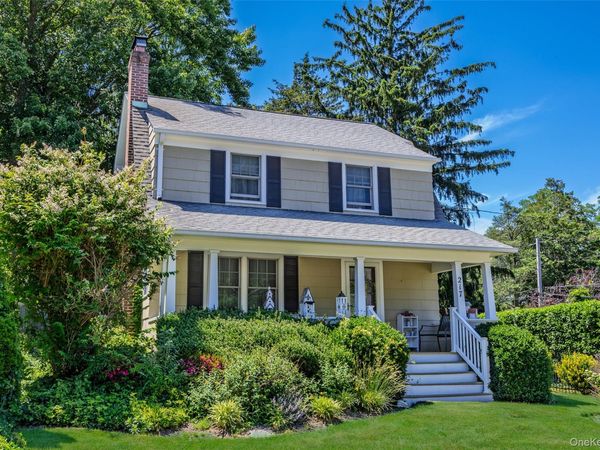 217 Soundview Road , Huntington, NY 11743