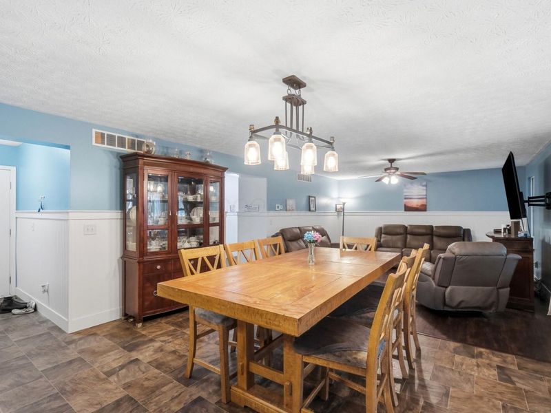 9535 Rain Rock Road NE, Newark, OH 43055 Photo 16