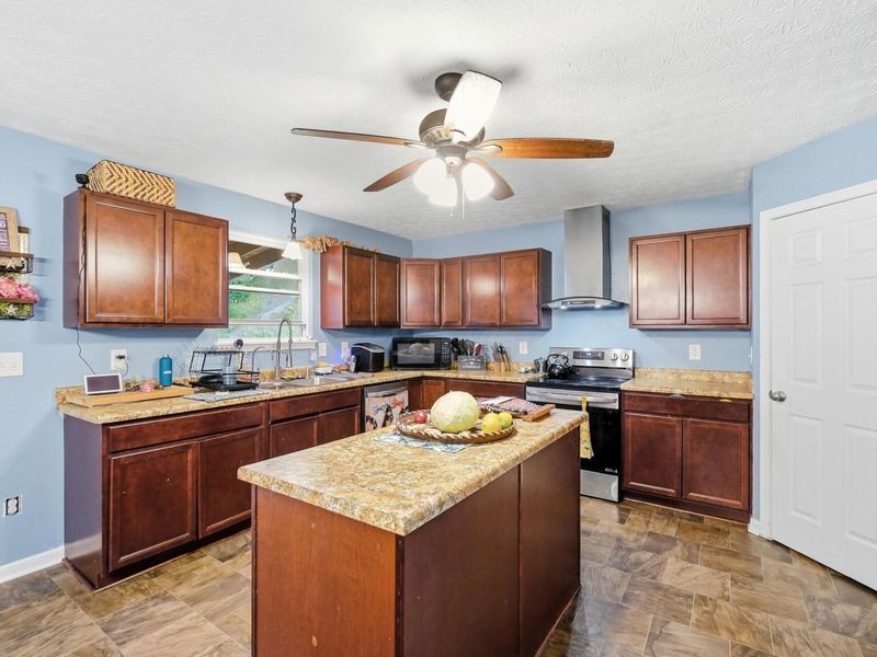 9535 Rain Rock Road NE, Newark, OH 43055 Photo 17