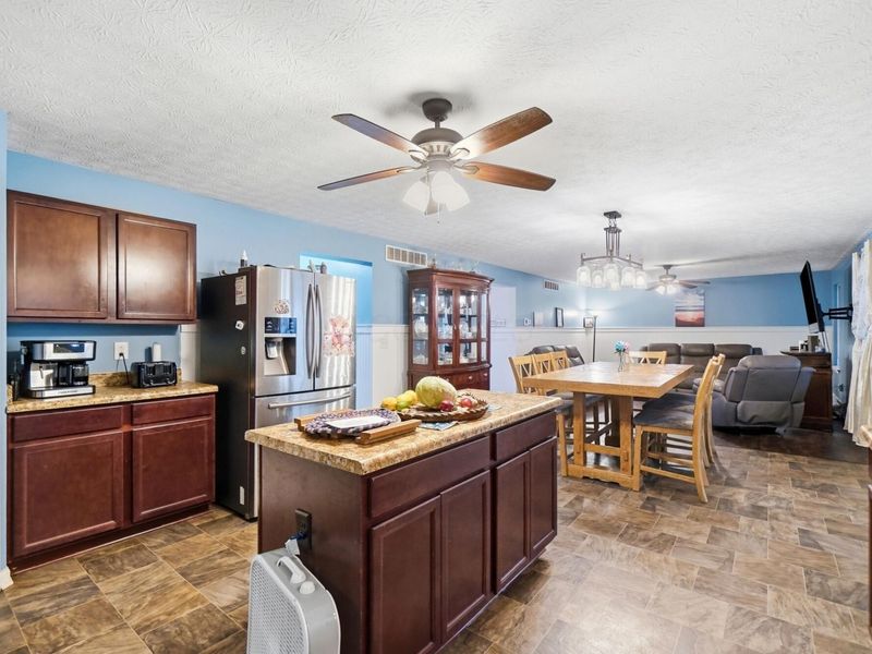 9535 Rain Rock Road NE, Newark, OH 43055 Photo 18
