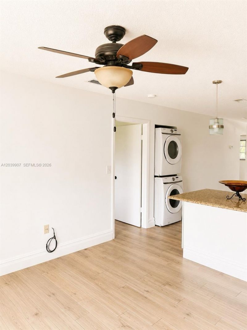8851 NW 119th St, Unit 1206-1, Hialeah Gardens, FL 33018 Photo