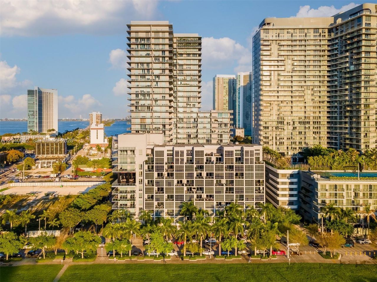 3470 E Coast Ave , Unit H1109, Miami, FL 33137 Photo