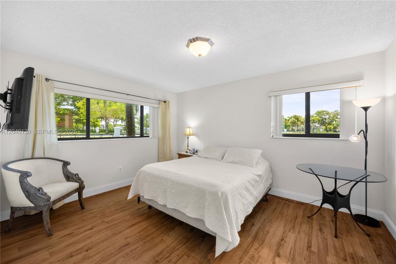 9999 N Belfort Cir , Unit 101, Tamarac, FL 33321 Photo