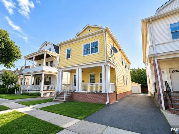 83 Berkeley Avenue, BLOOMFIELD, NJ 07003