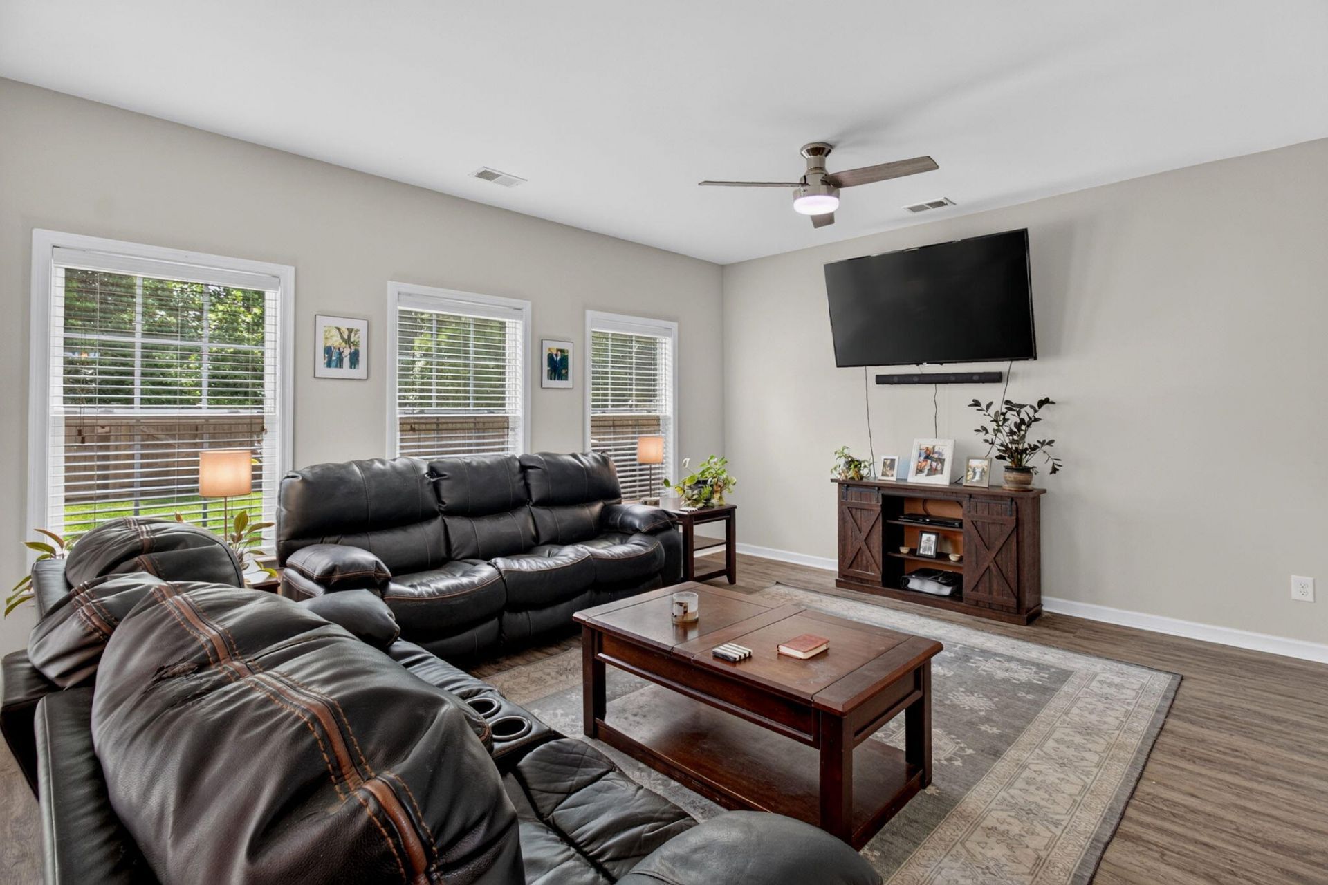 8650 Sentry Circle Photo 13