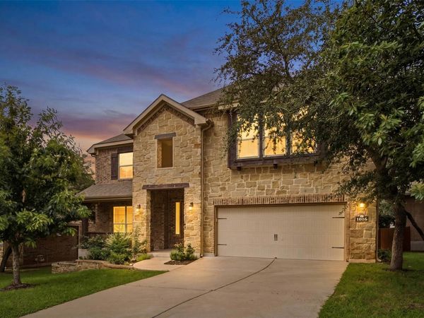 1016 Winding Way DR, Georgetown, TX 78628